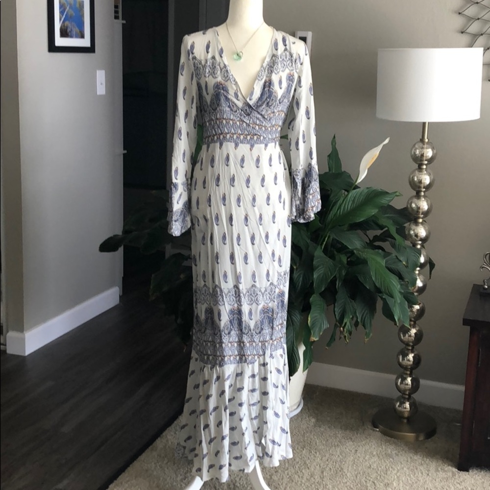 Dress, cover up